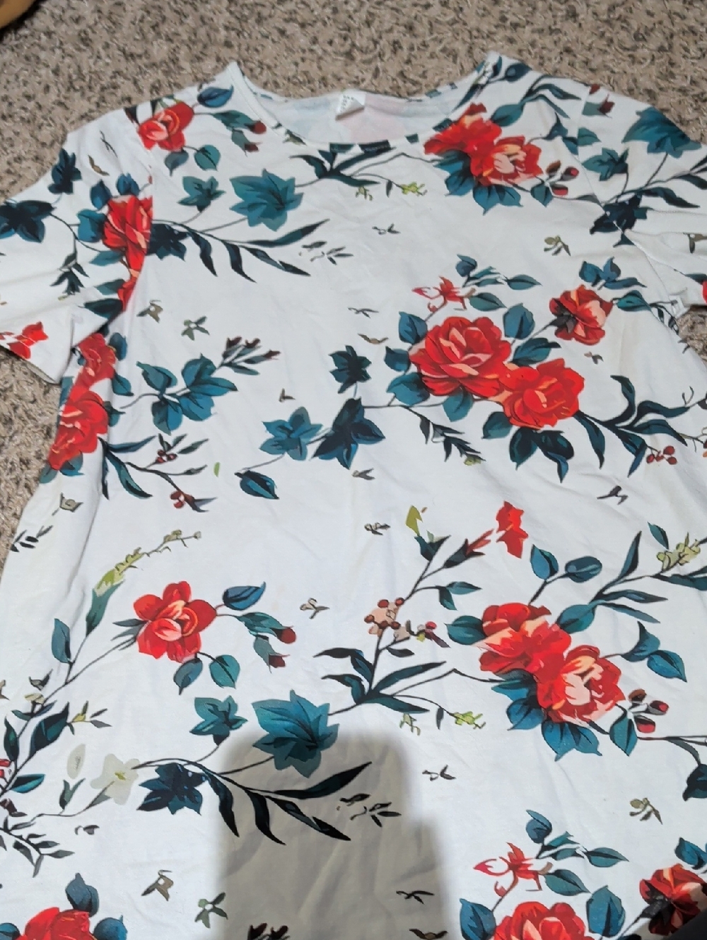 Women’s Floral Crewneck Top - White with Red & Teal Flowers